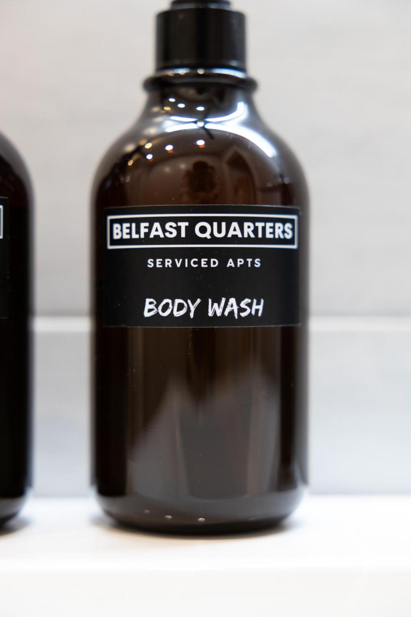 Belfast Quarters- Whitehall Sq エクステリア 写真